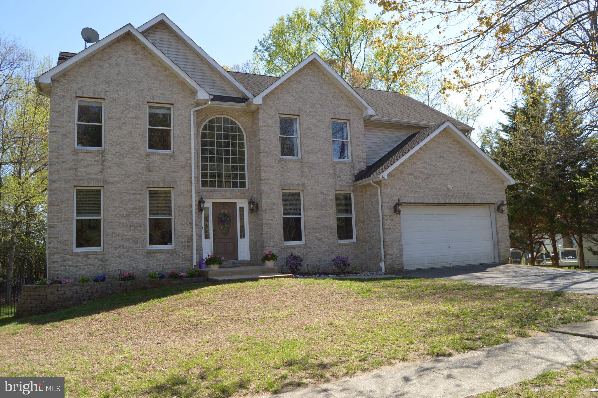 RIVERDALE GLEN - Residential