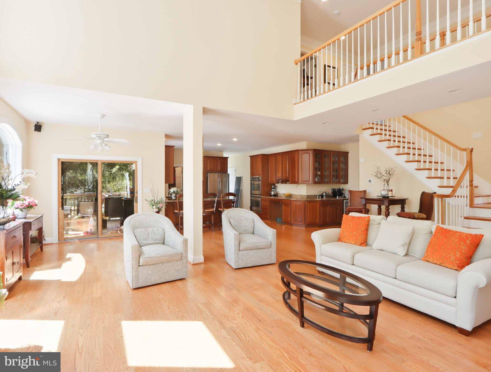 RIVERDALE GLEN - Residential