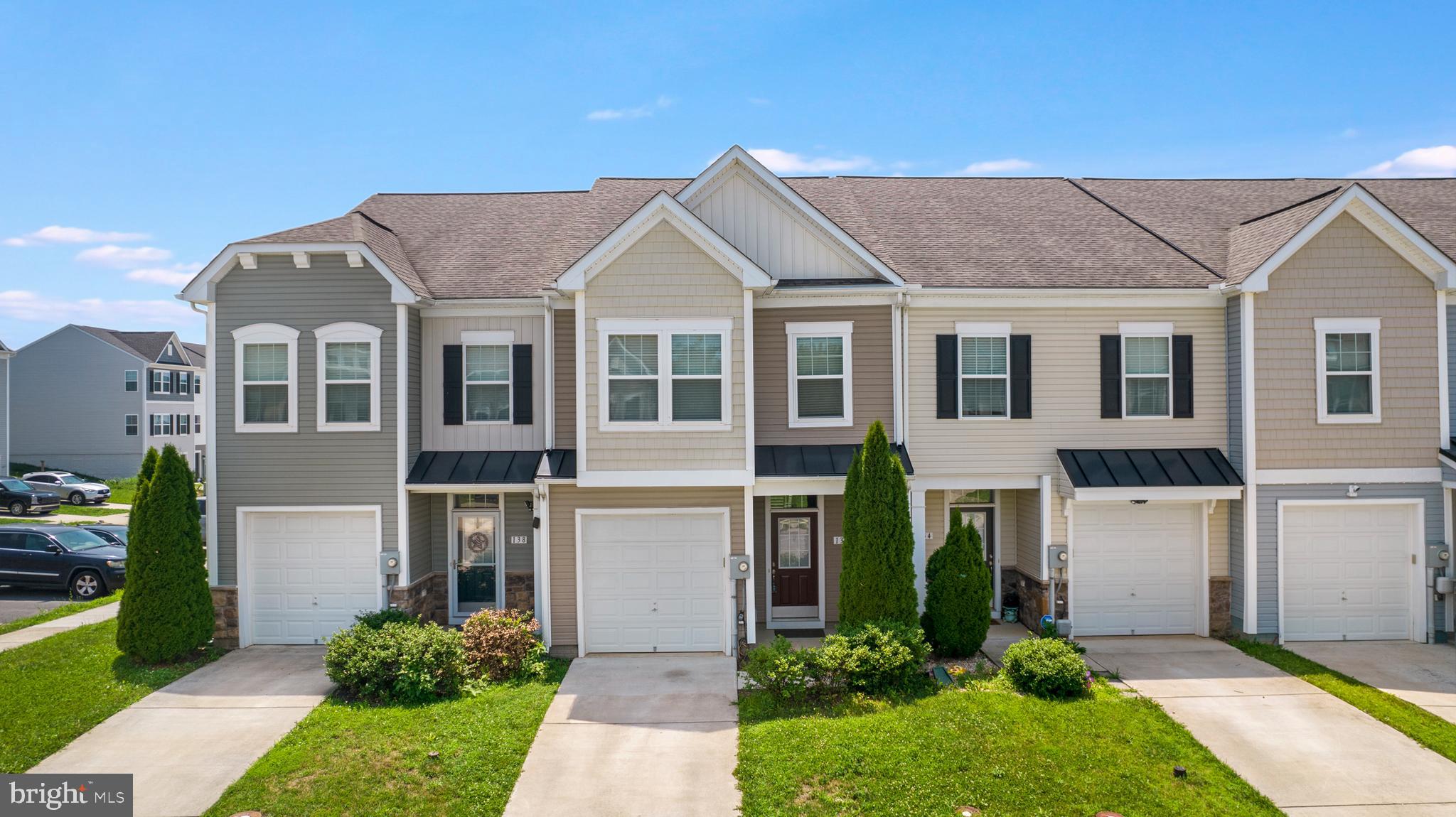 Photo 1 of 27 — 136 OFLANNERY COURT, MARTINSBURG, WV 25403