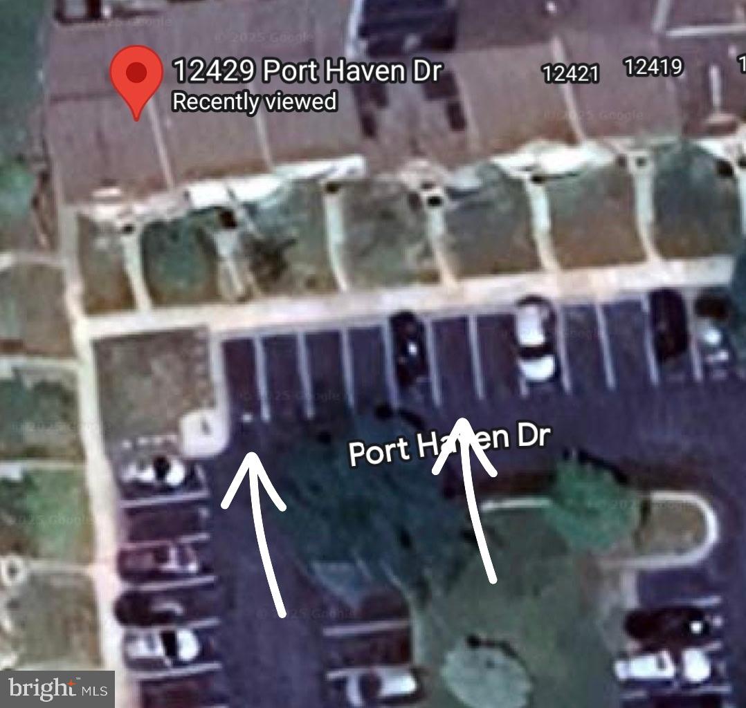 GUNNERS LAKE VILLAGE - Residential