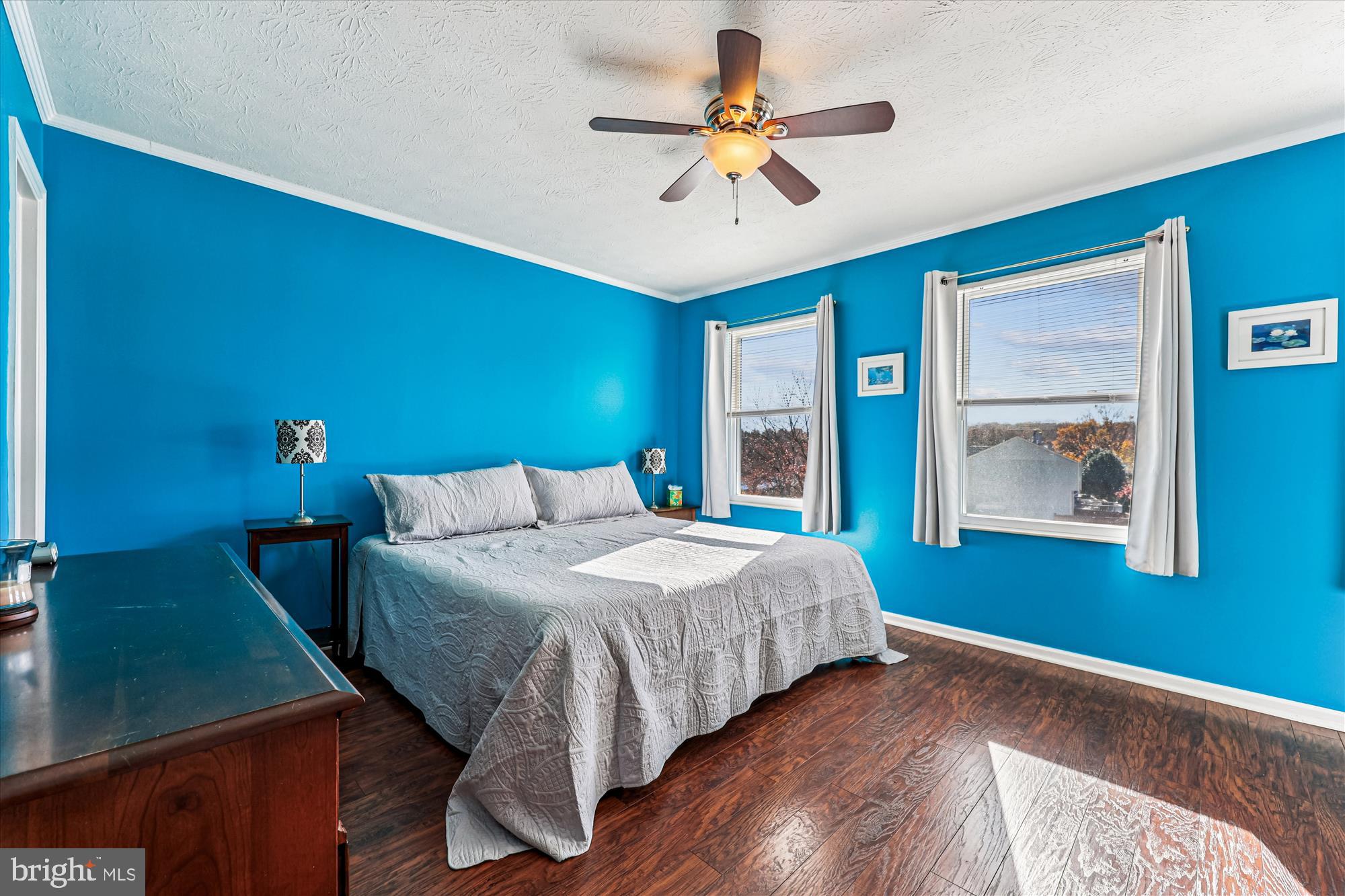 GUNNERS LAKE VILLAGE - Residential