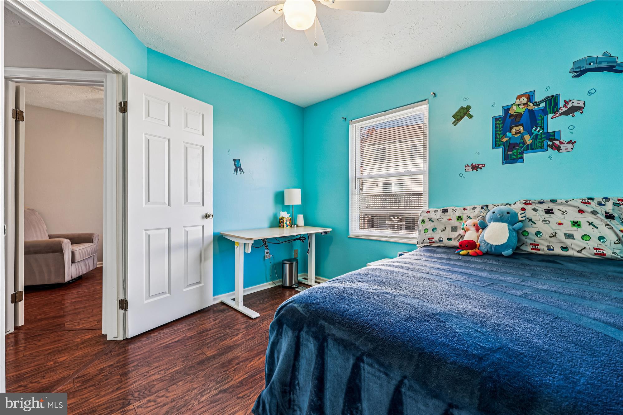 GUNNERS LAKE VILLAGE - Residential