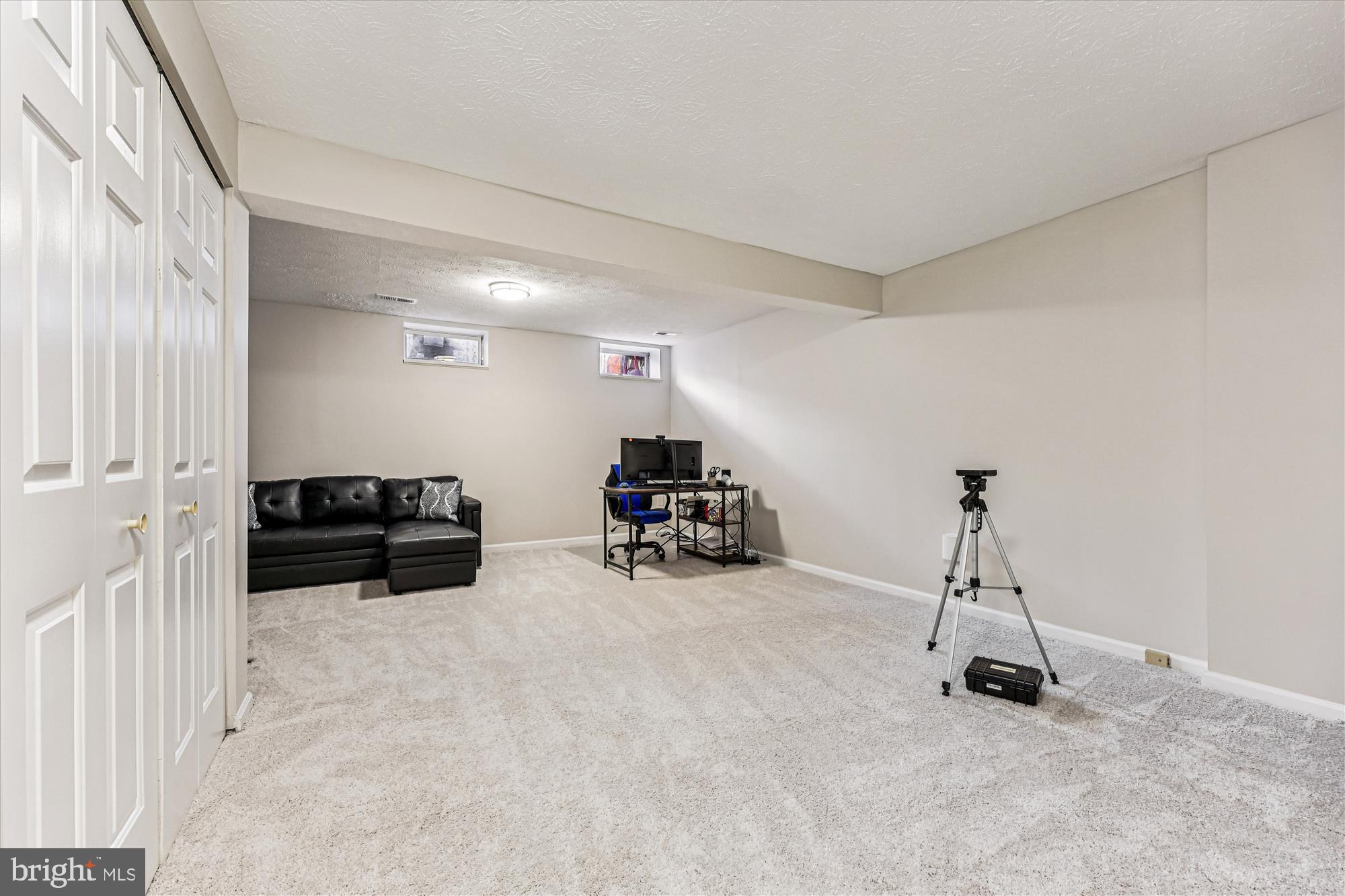 GUNNERS LAKE VILLAGE - Residential