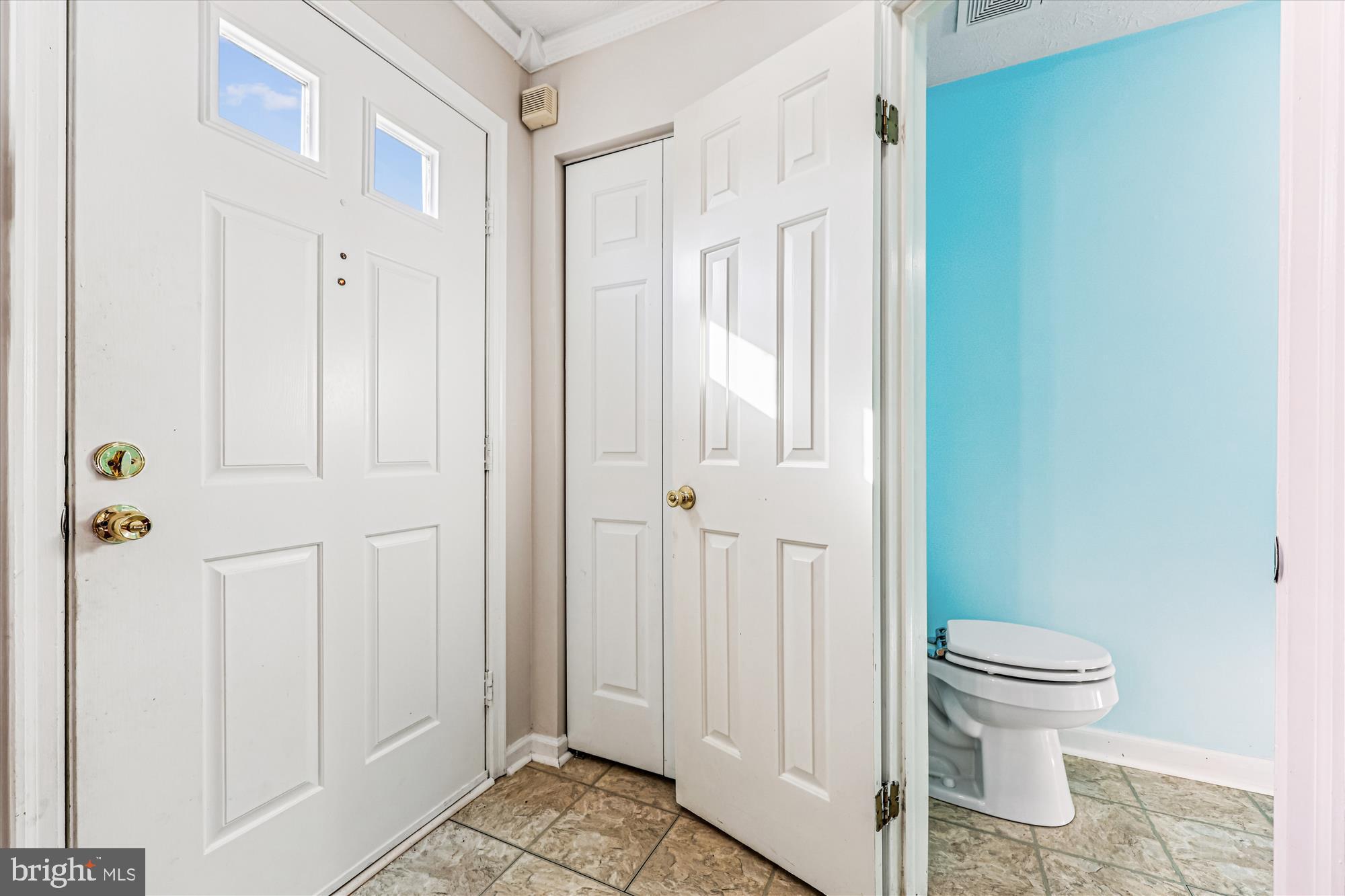 GUNNERS LAKE VILLAGE - Residential