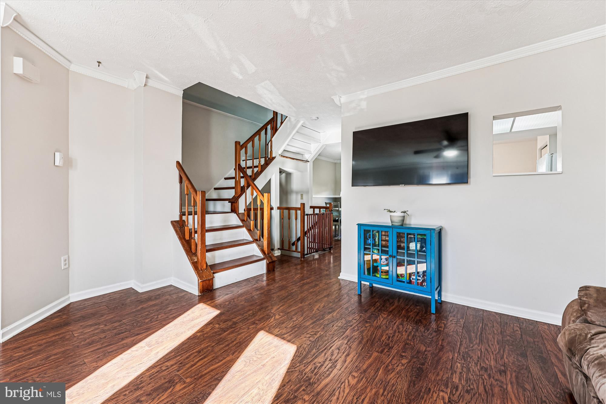 GUNNERS LAKE VILLAGE - Residential