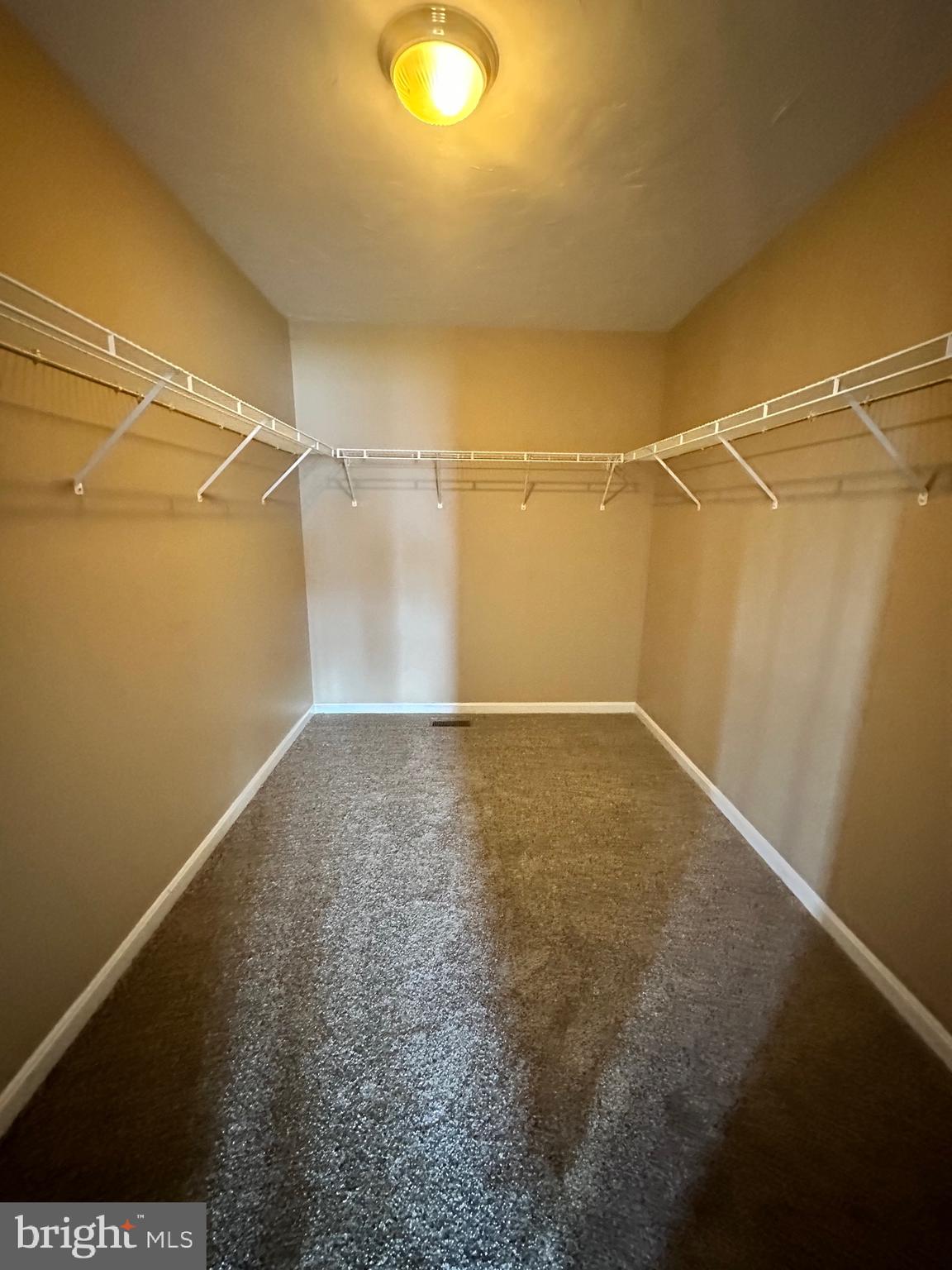 BRIDLE CREEK - Residential Lease