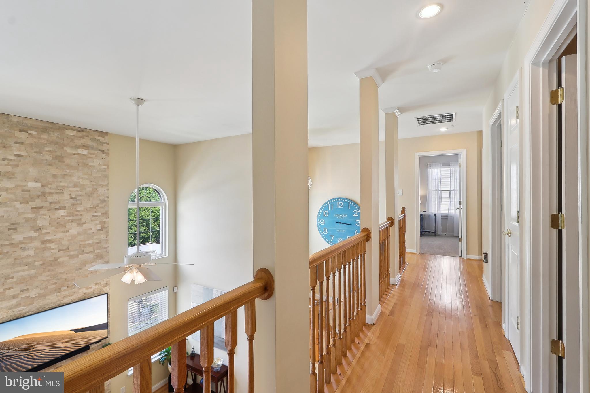 PERRYWOOD MANOR - Residential