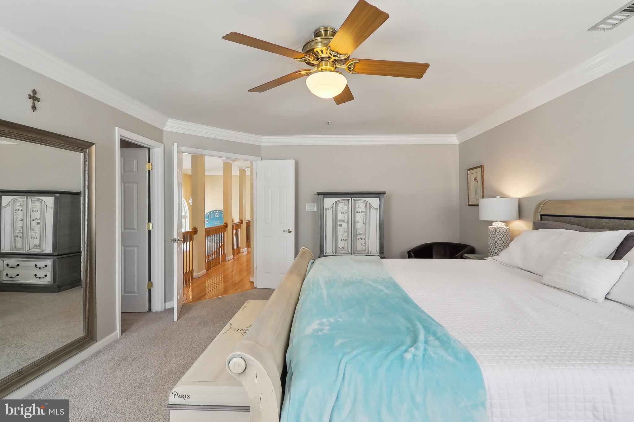 PERRYWOOD MANOR - Residential