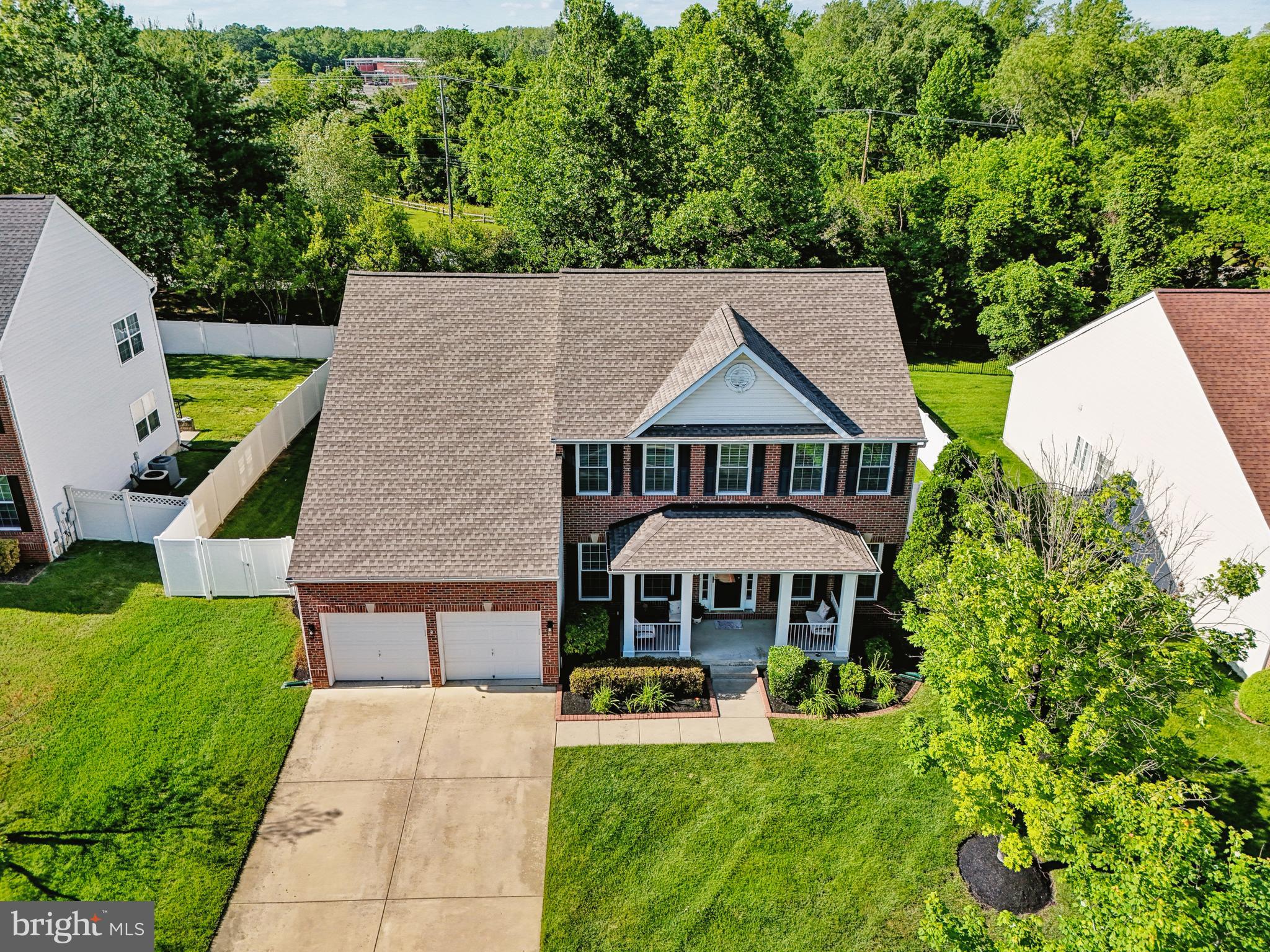 PERRYWOOD MANOR - Residential