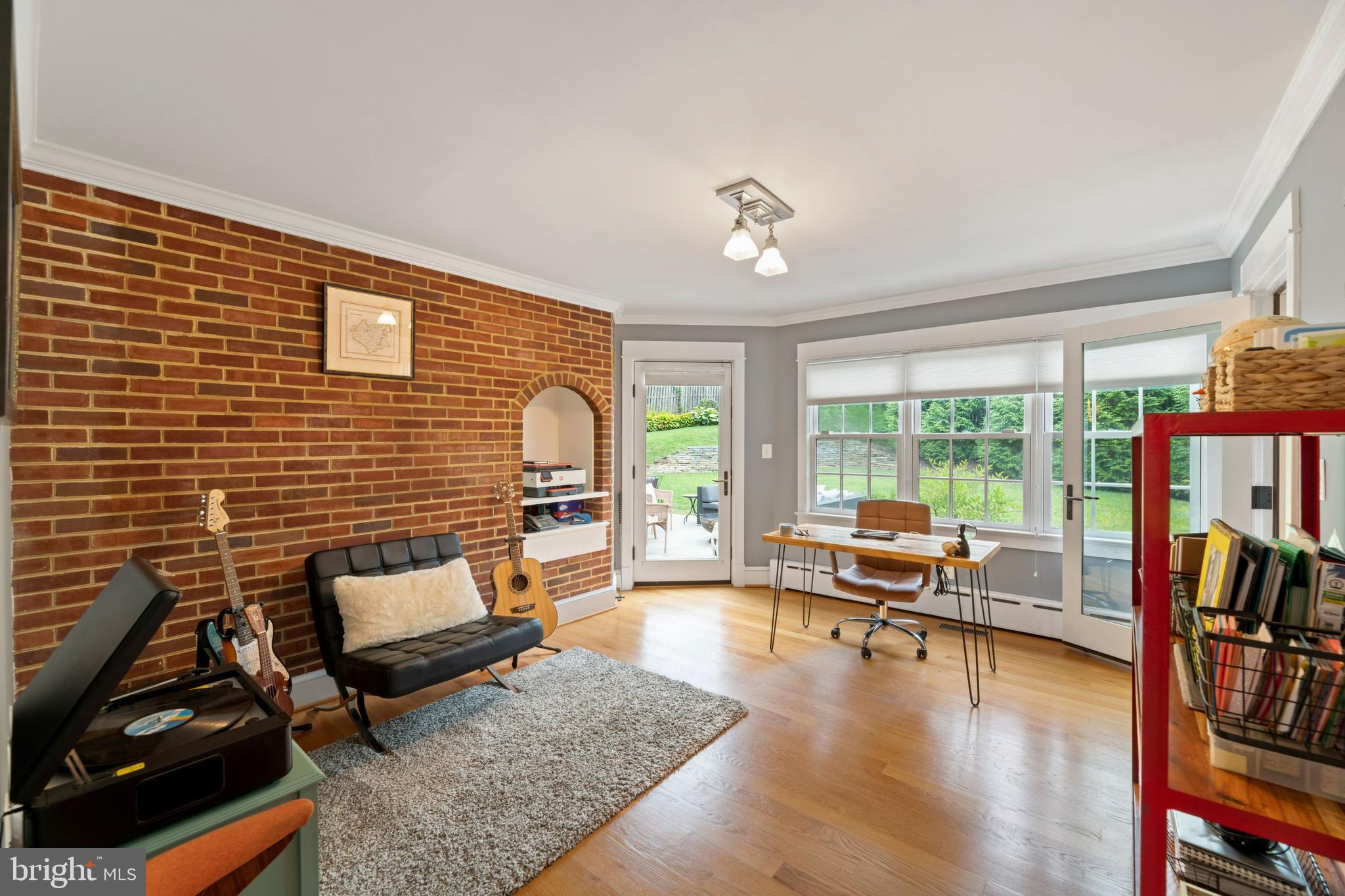 CHAPEL HILL - Residential