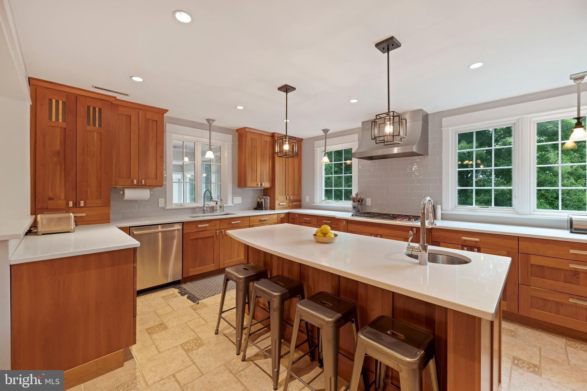 CHAPEL HILL - Residential