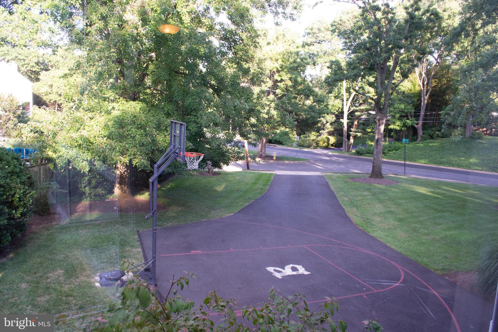 CHAPEL HILL - Residential