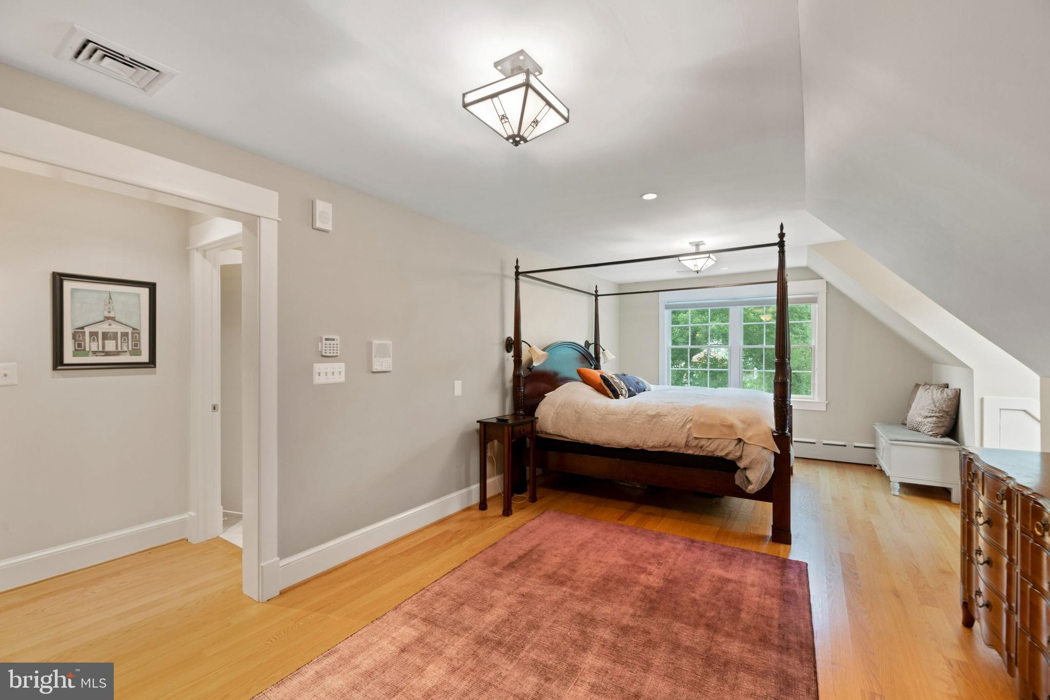 CHAPEL HILL - Residential