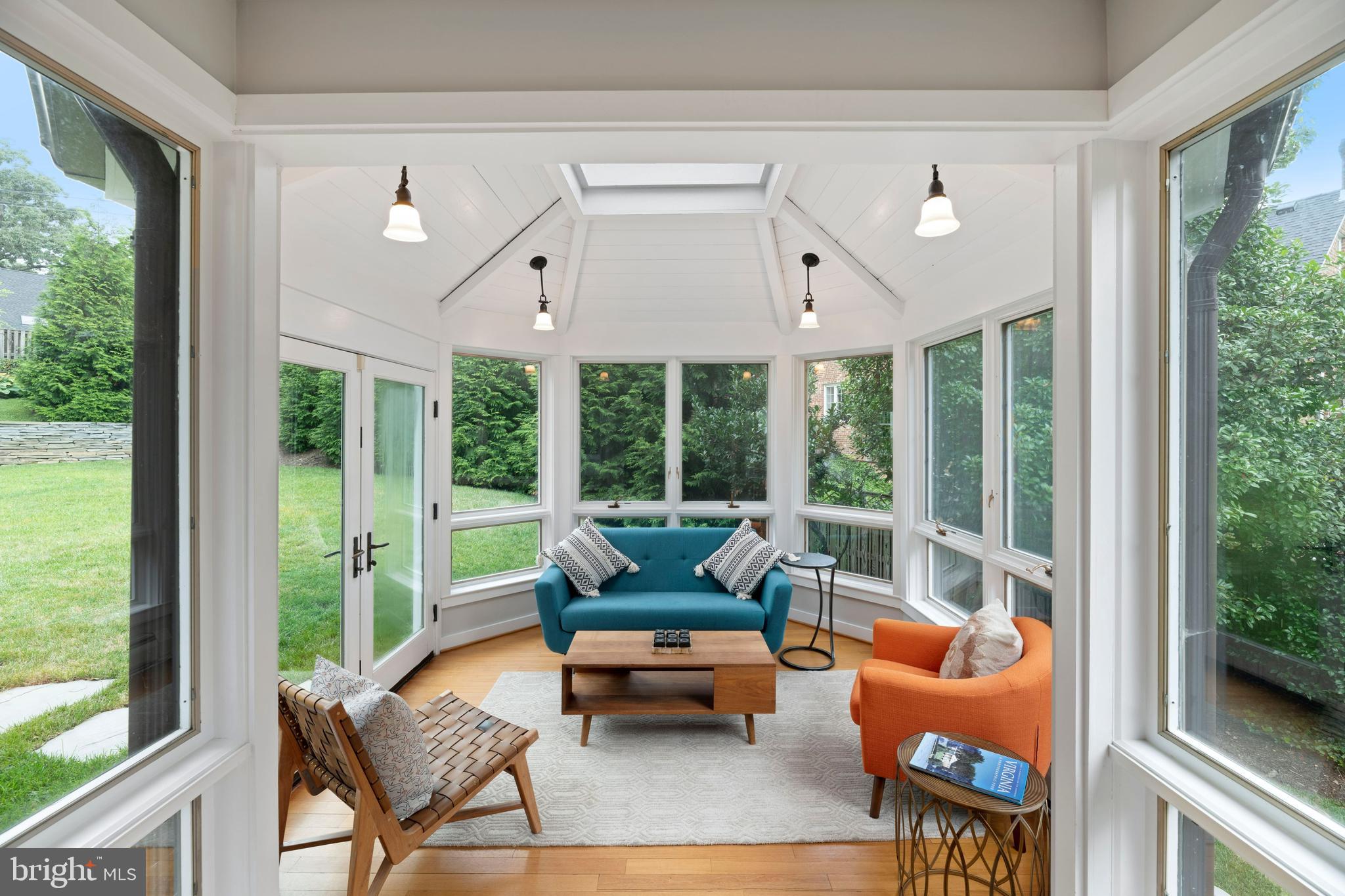 CHAPEL HILL - Residential