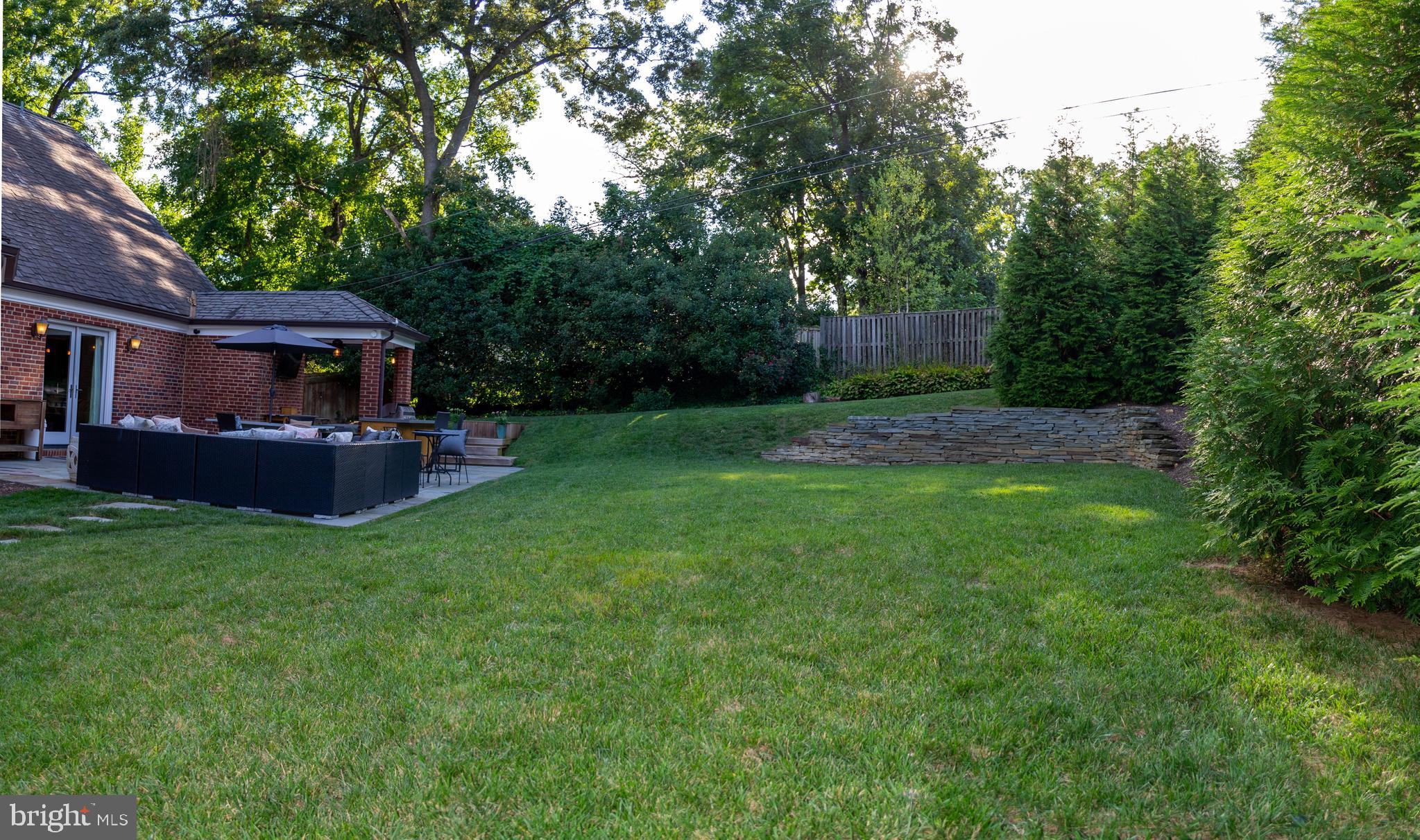 CHAPEL HILL - Residential