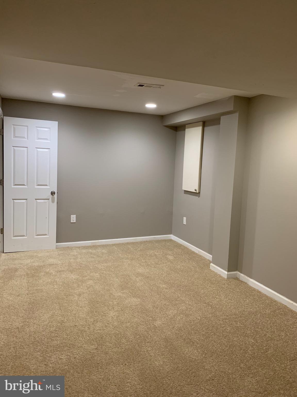 OAKLAWN MANOR - Residential