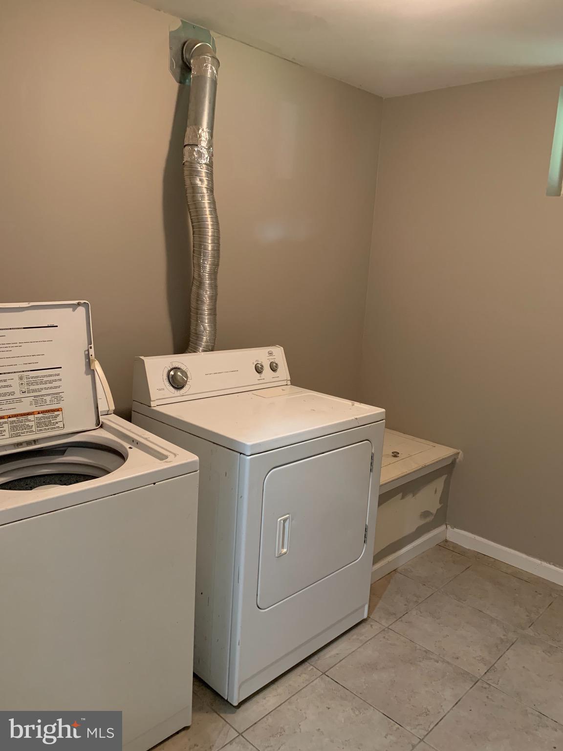 OAKLAWN MANOR - Residential