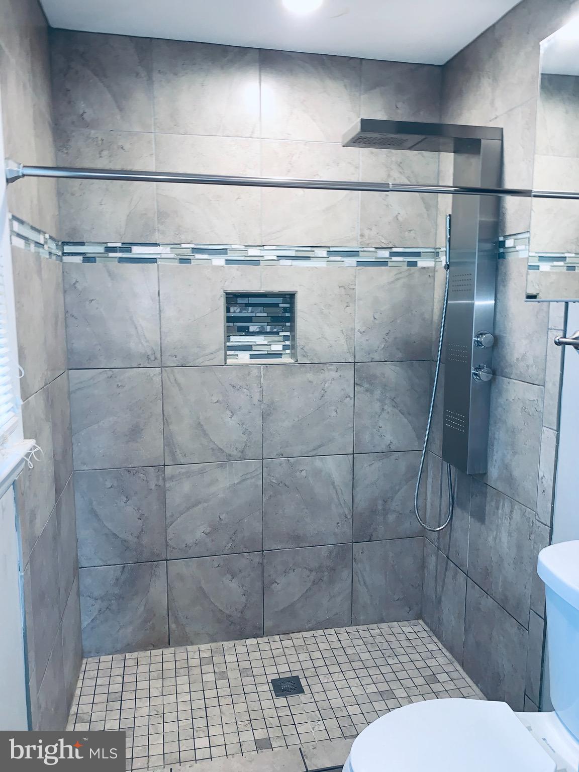 OAKLAWN MANOR - Residential