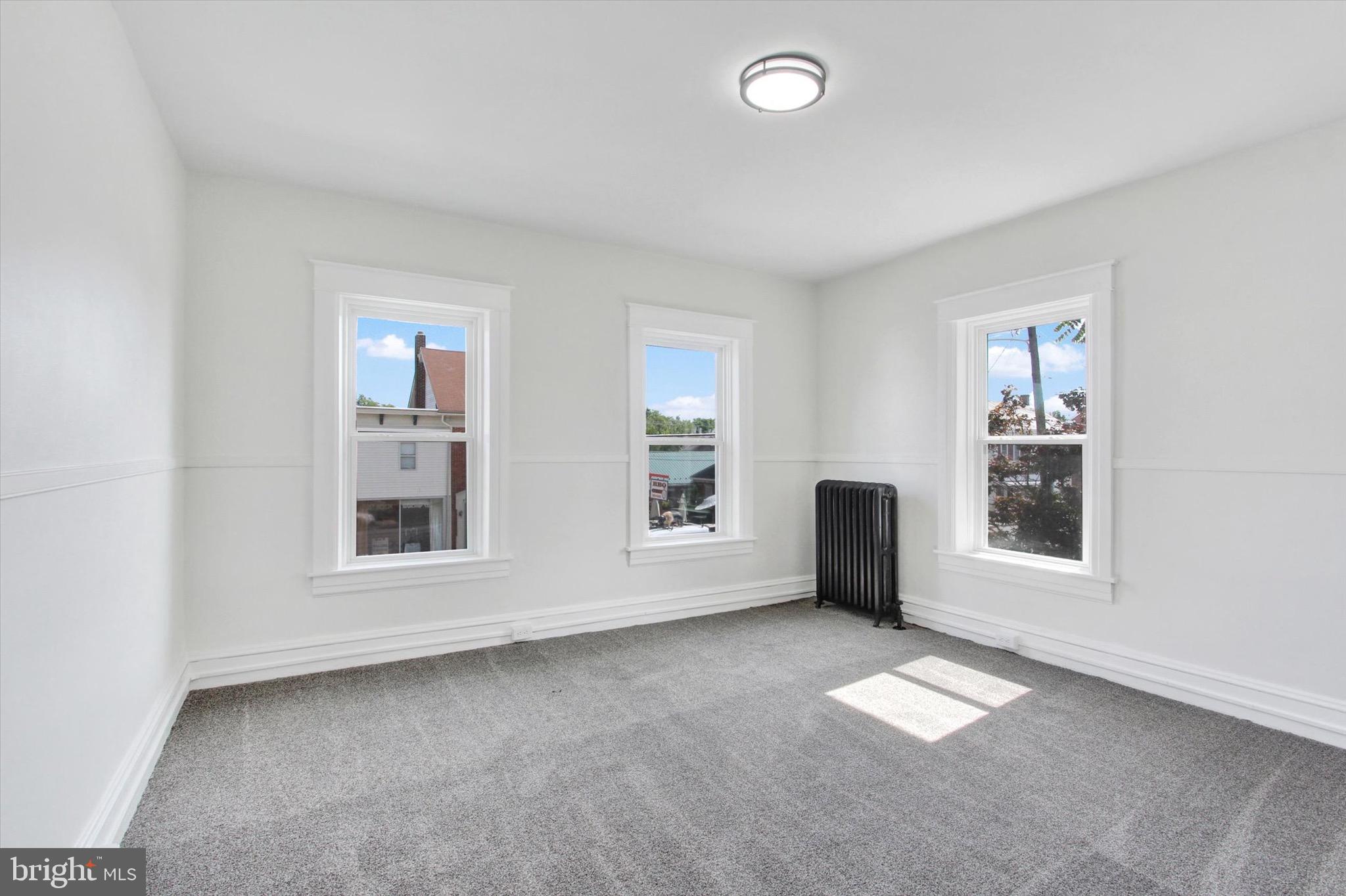 EAST BERLIN BOROUGH - Residential