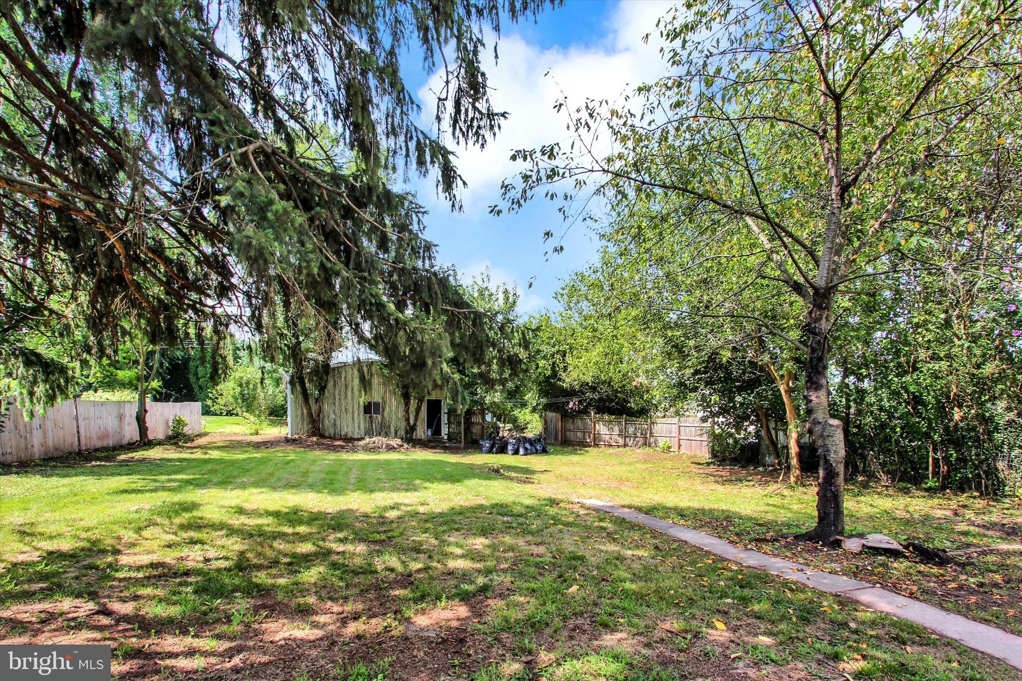 EAST BERLIN BOROUGH - Residential