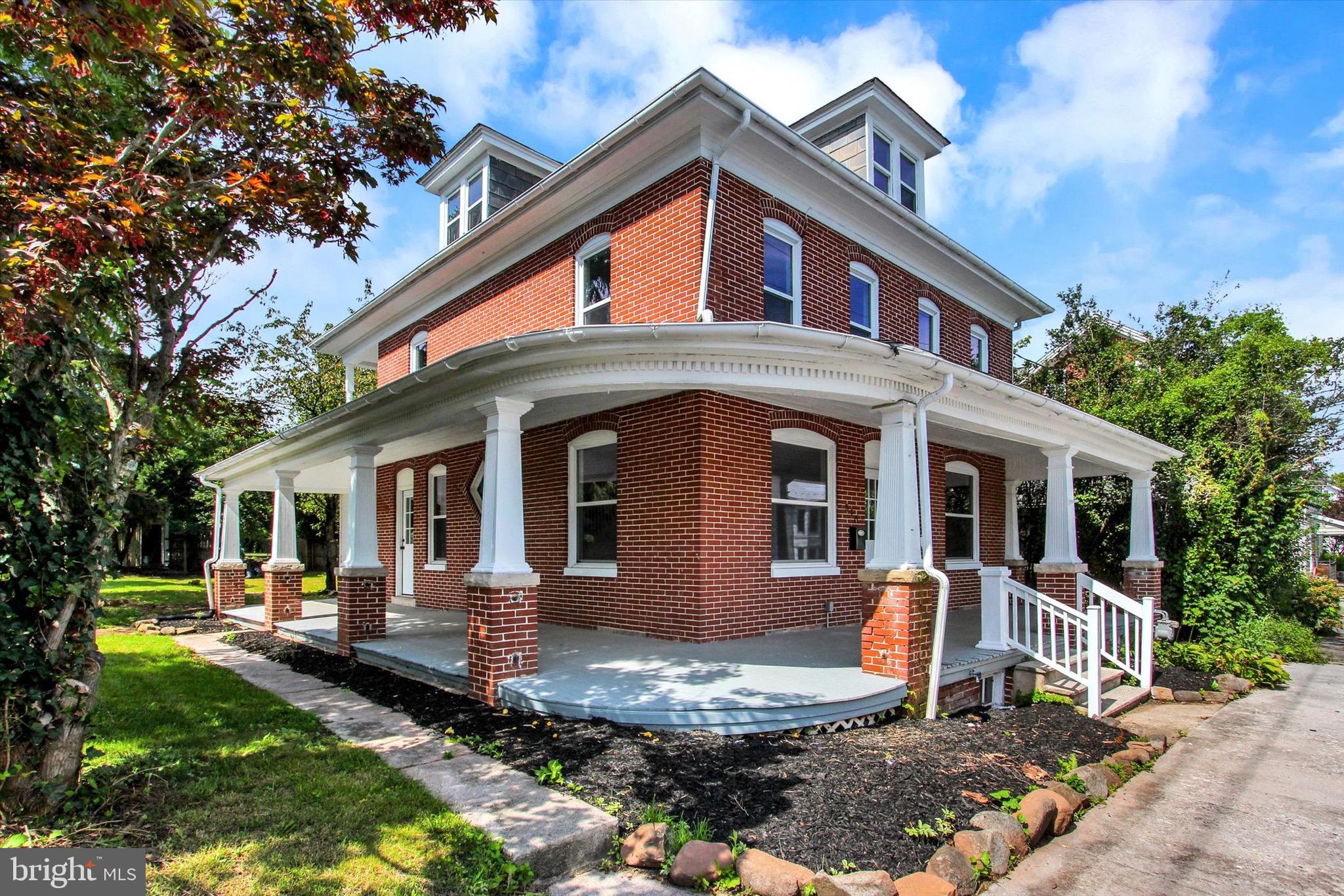 510 W KING STREET