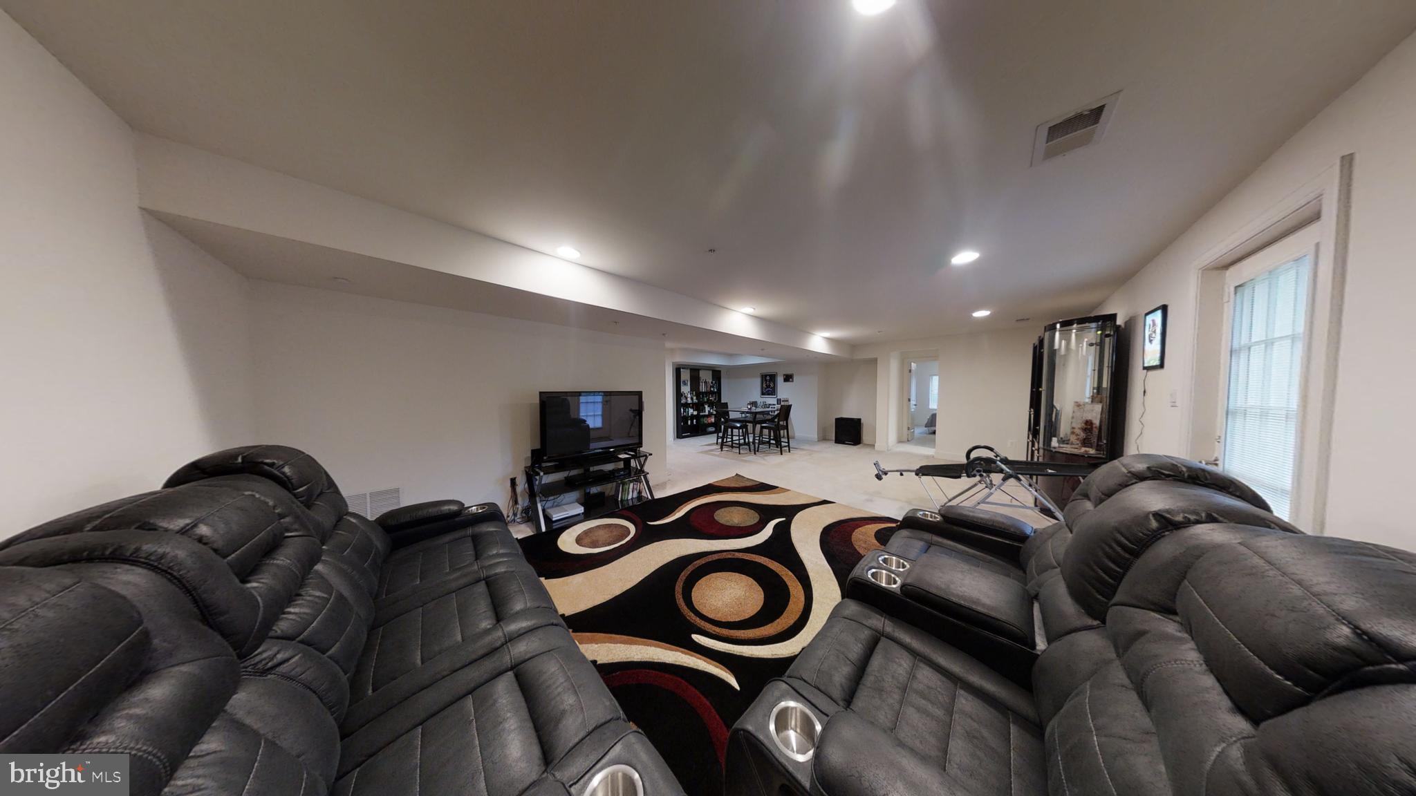 MIDDLETOWN SOUTH - Residential