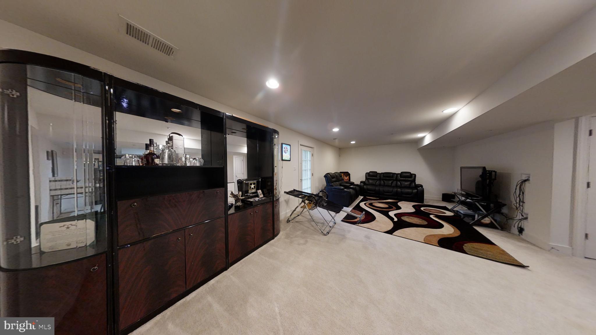 MIDDLETOWN SOUTH - Residential