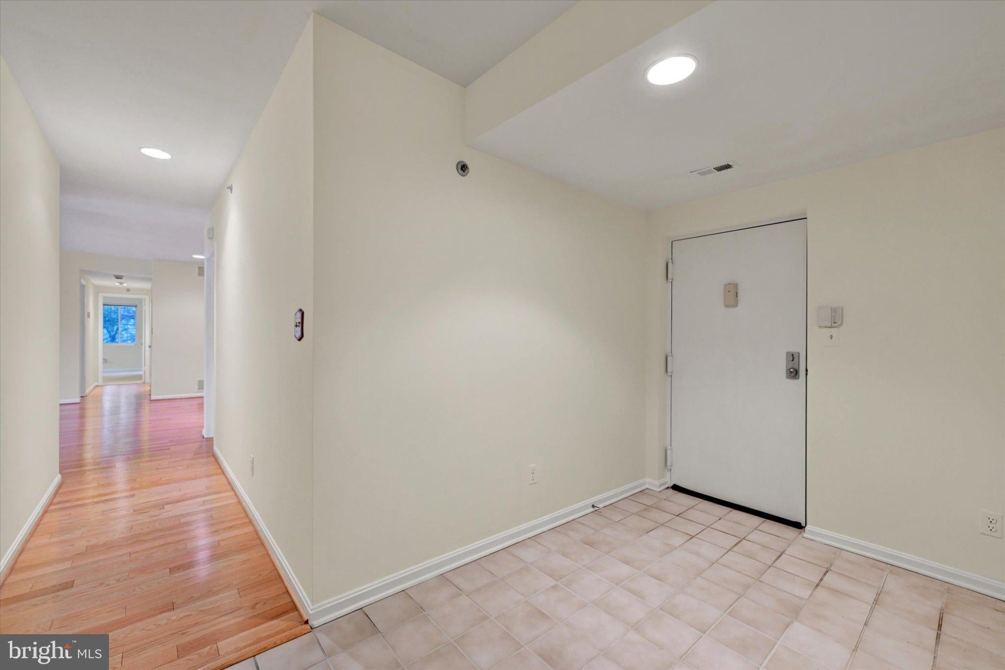 400 ROCKFLEET ROAD 203