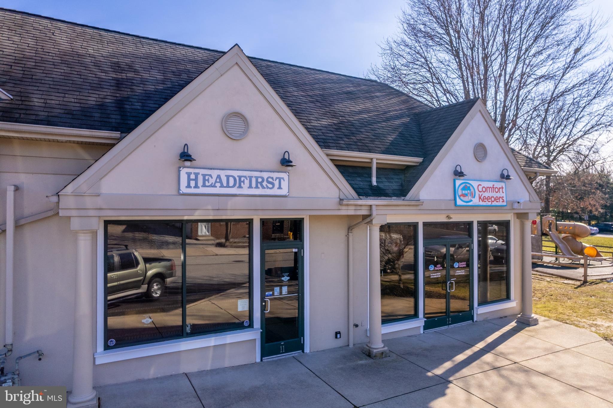 ORELAND - Commercial Lease