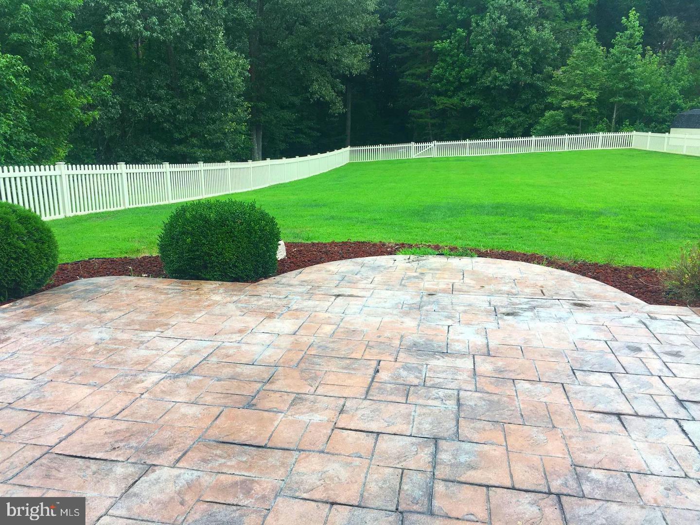 HIGHLAND FARM - Residential