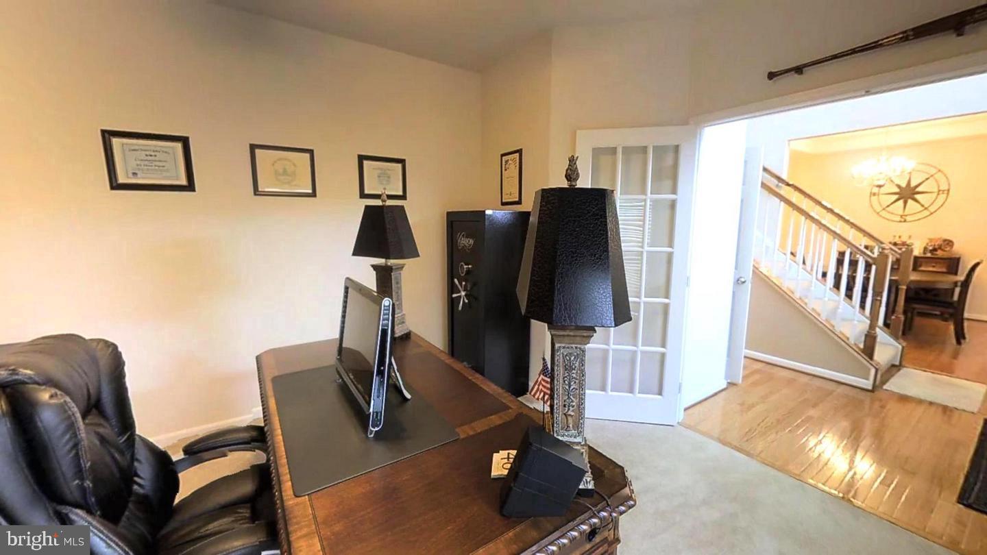 HIGHLAND FARM - Residential