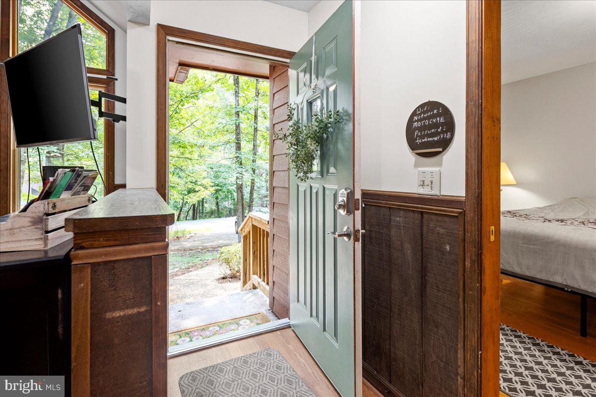 2699 LANIER LANE