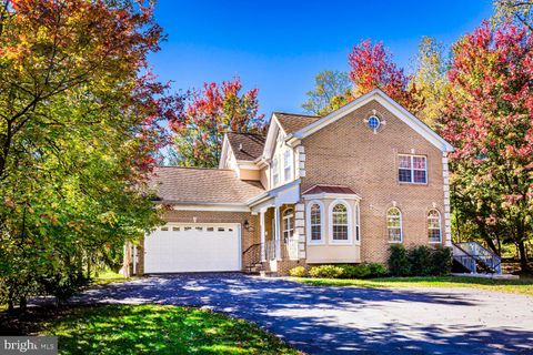 5642 WATERLOO ROAD COLUMBIA MD 21045