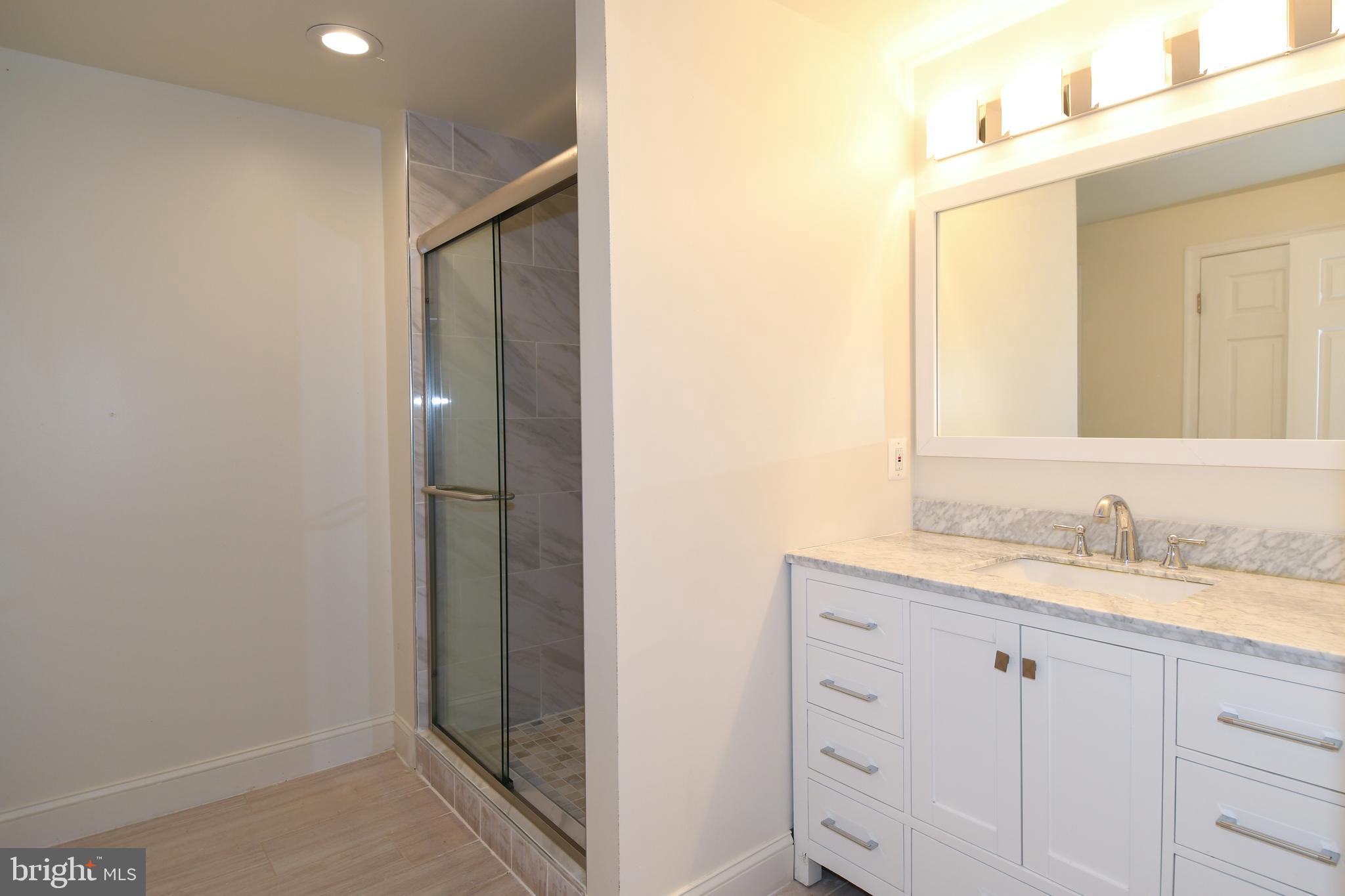 WINGATE - Residential Lease