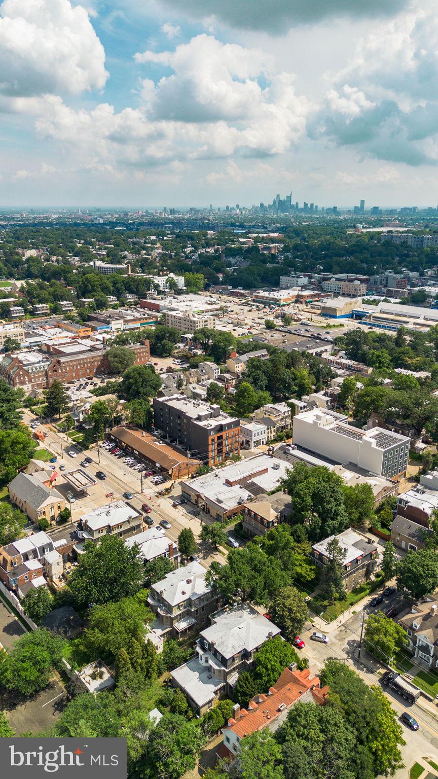 GERMANTOWN (WEST) - Commercial Sale