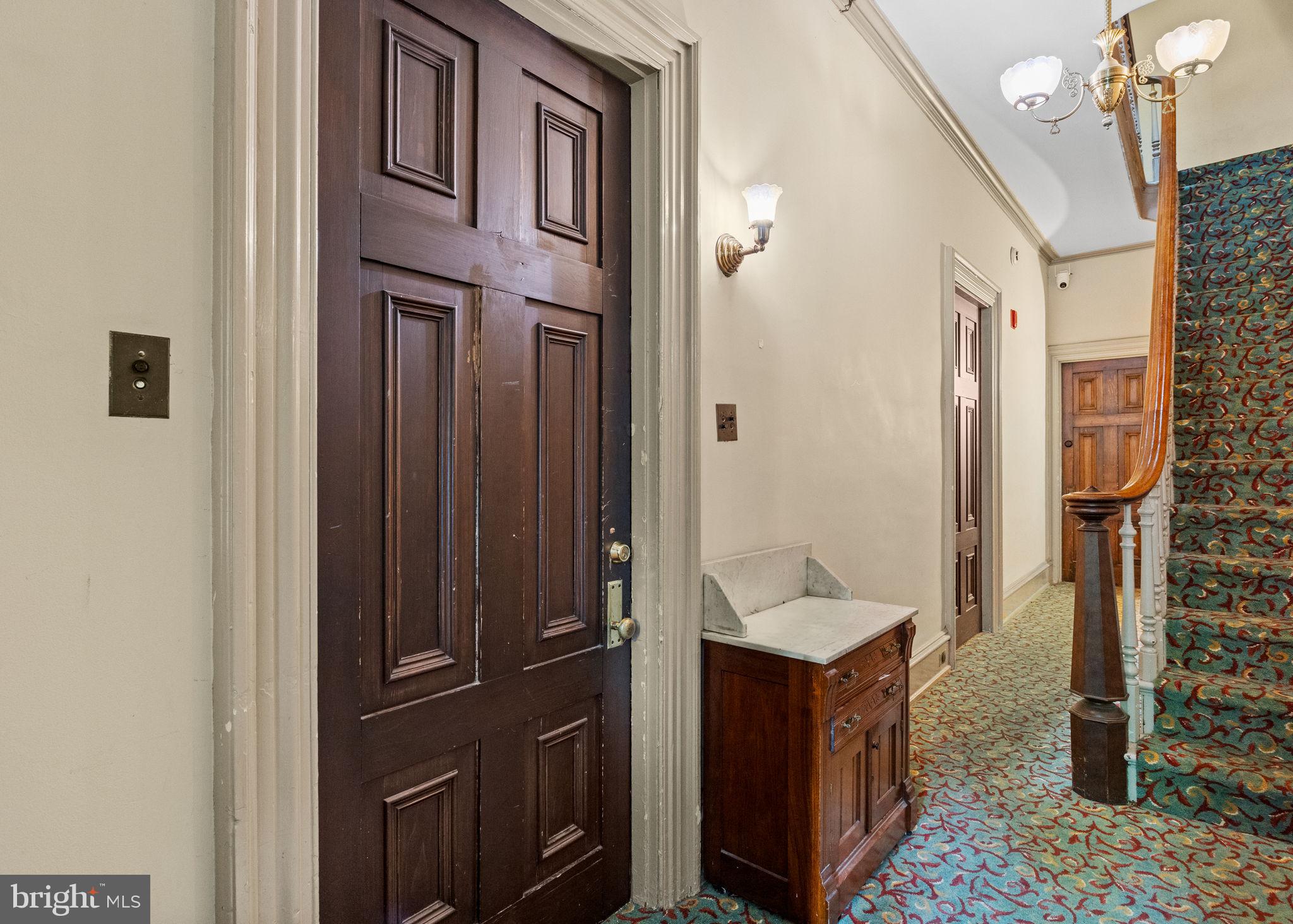 GERMANTOWN (WEST) - Commercial Sale