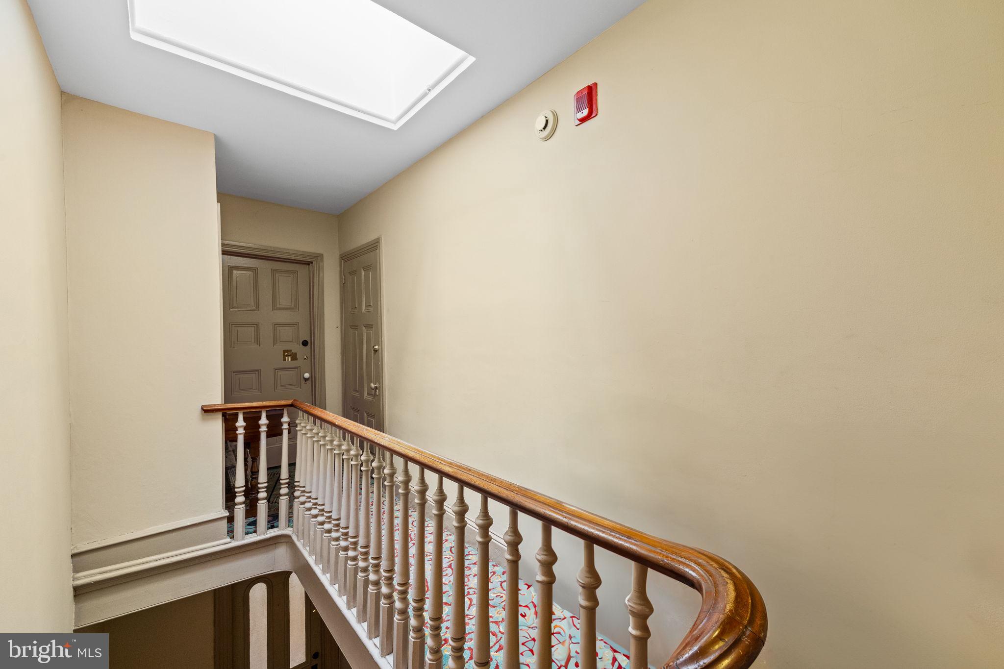 GERMANTOWN (WEST) - Commercial Sale