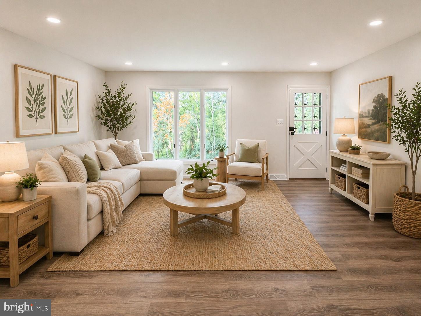 MILLERSVILLE - Residential