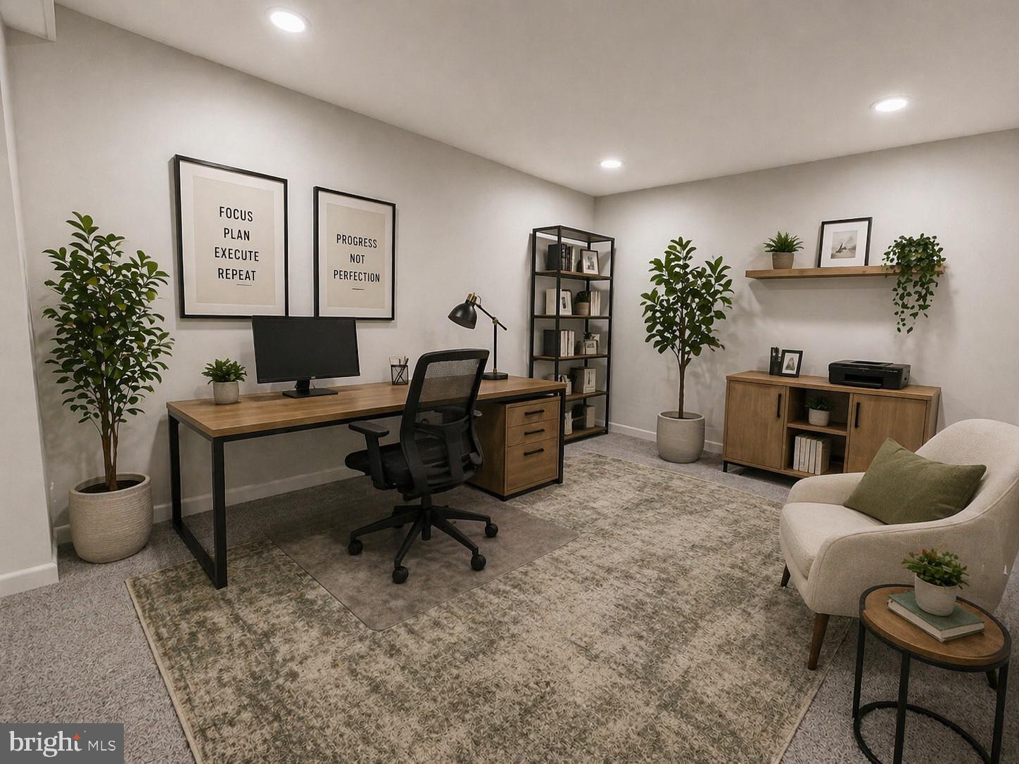 MILLERSVILLE - Residential