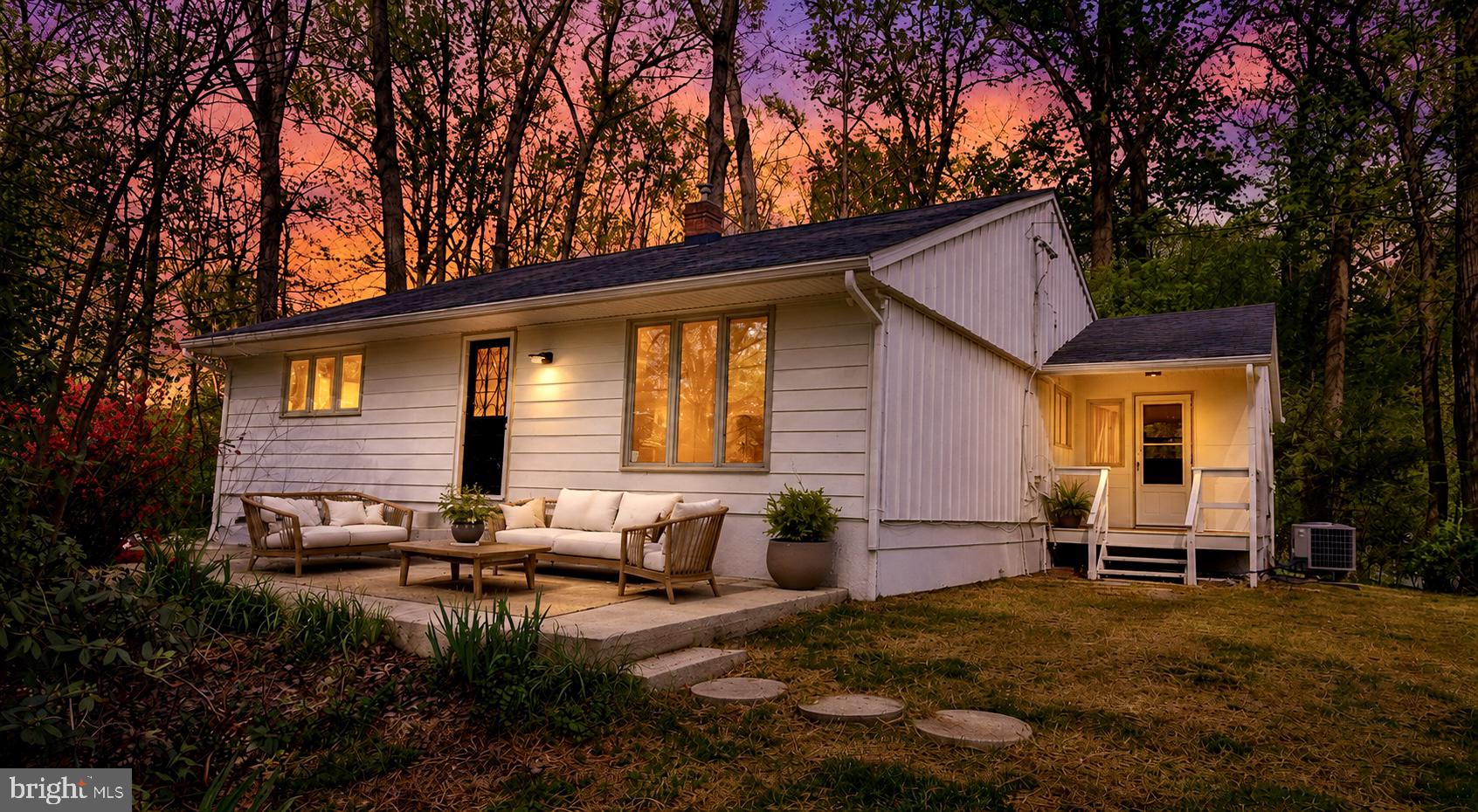 MILLERSVILLE - Residential