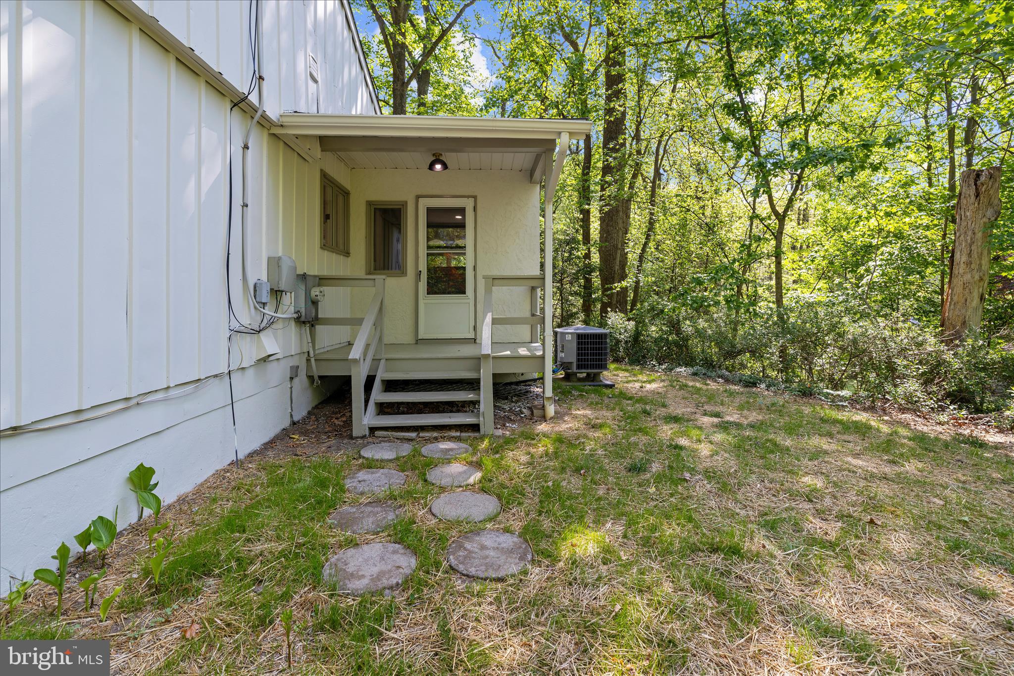 MILLERSVILLE - Residential