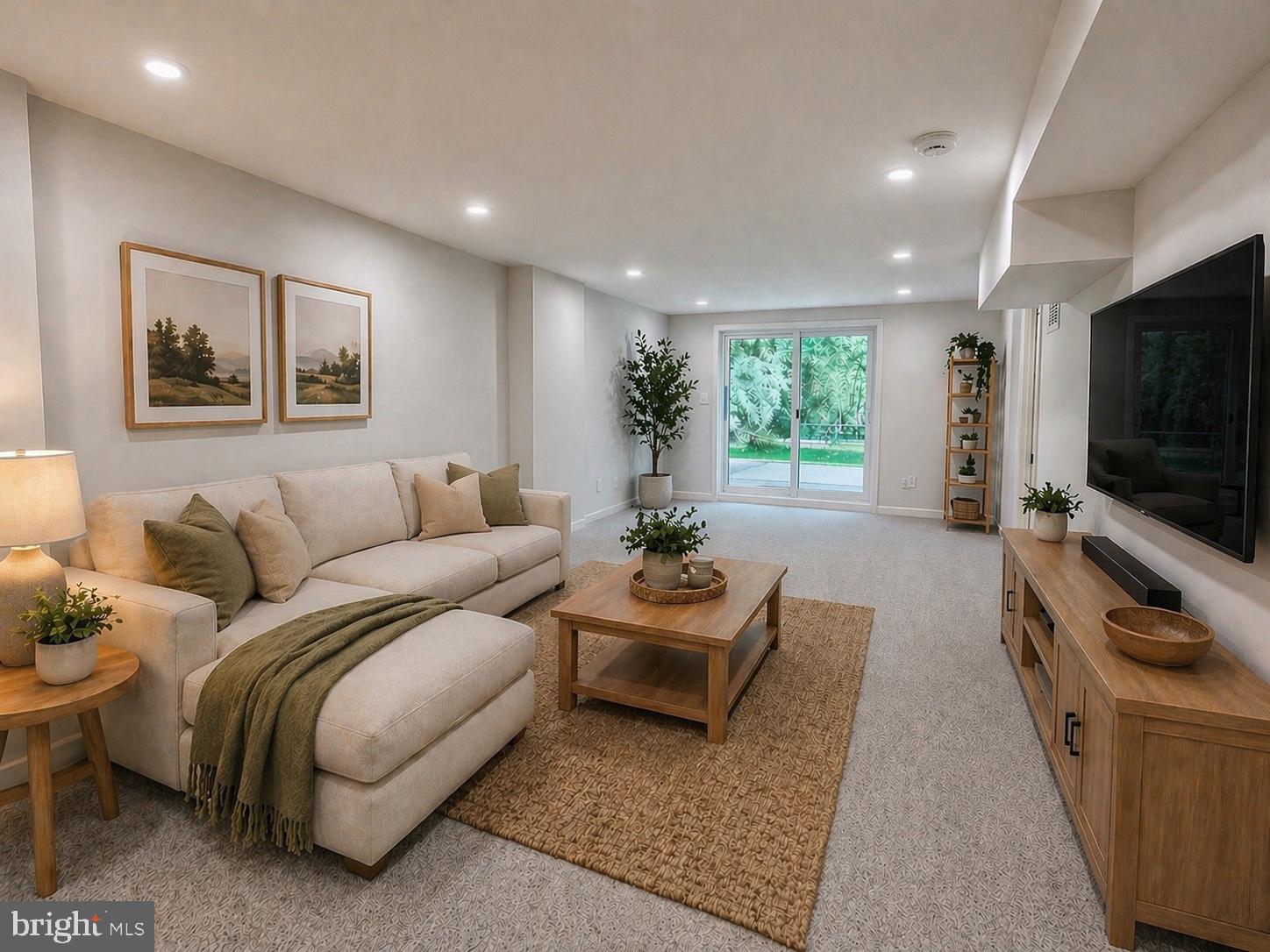 MILLERSVILLE - Residential