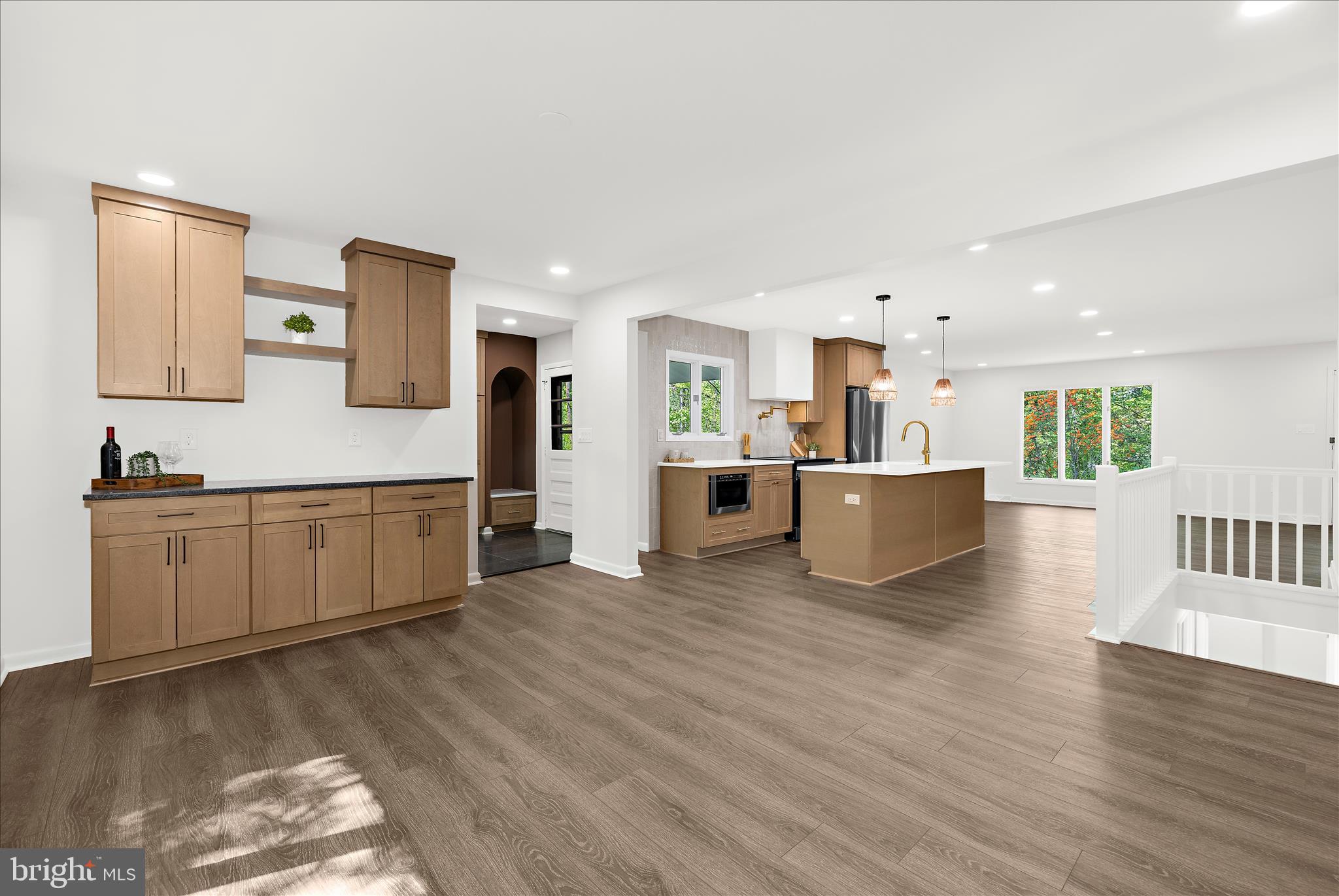 MILLERSVILLE - Residential