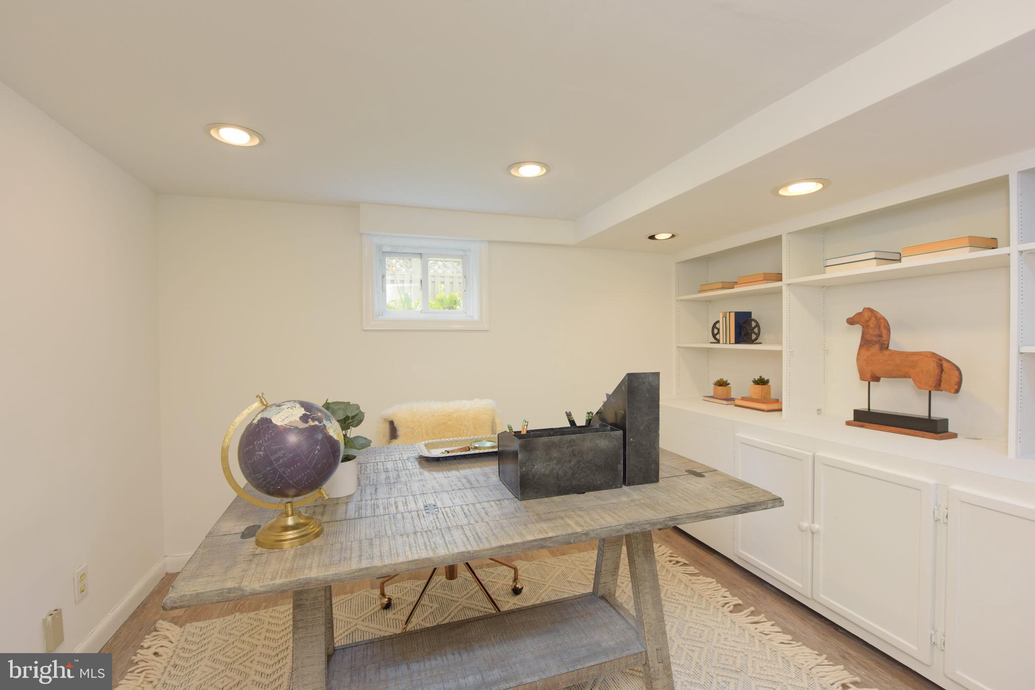 DEL RAY - Residential