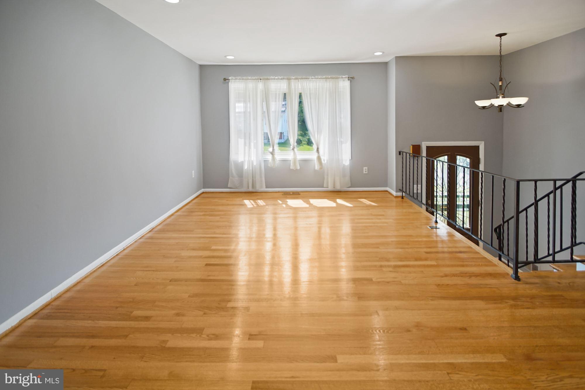 INDEPENDENCE ESTATES - Residential