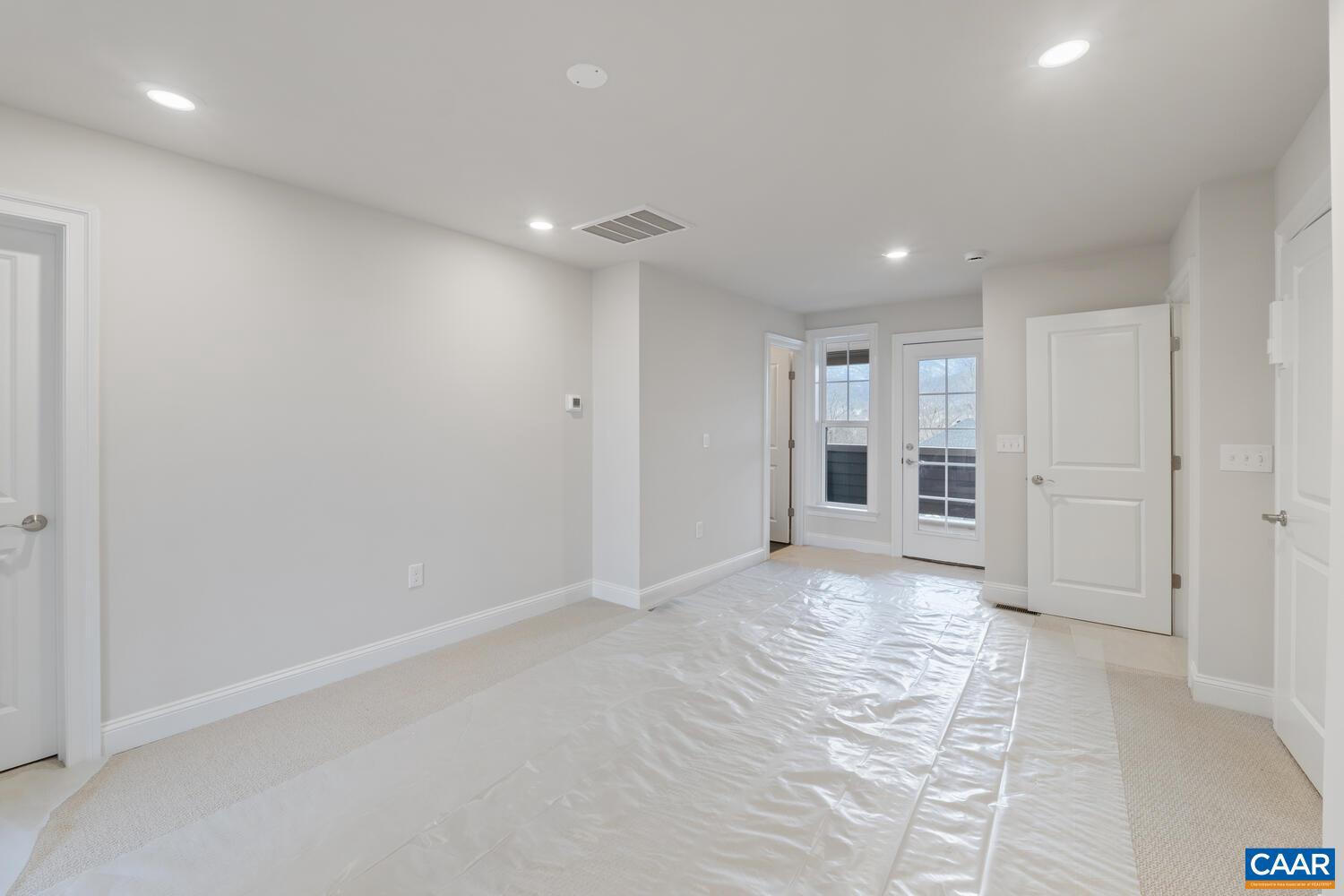 OLD TRAIL - Residential