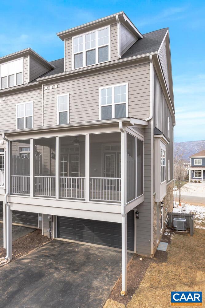 OLD TRAIL - Residential