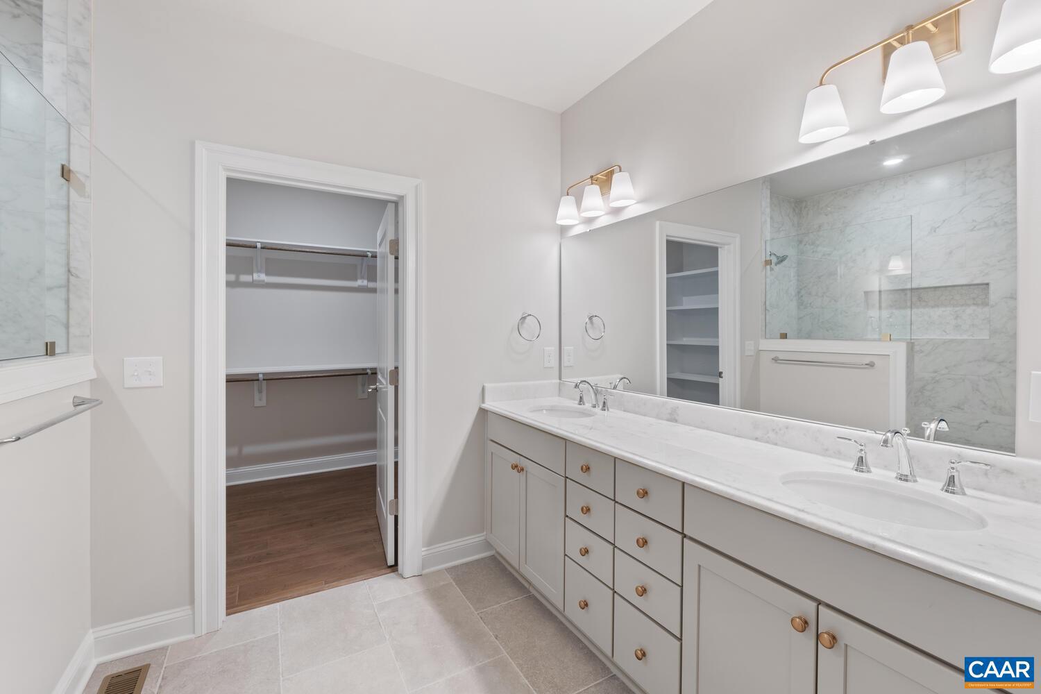 OLD TRAIL - Residential