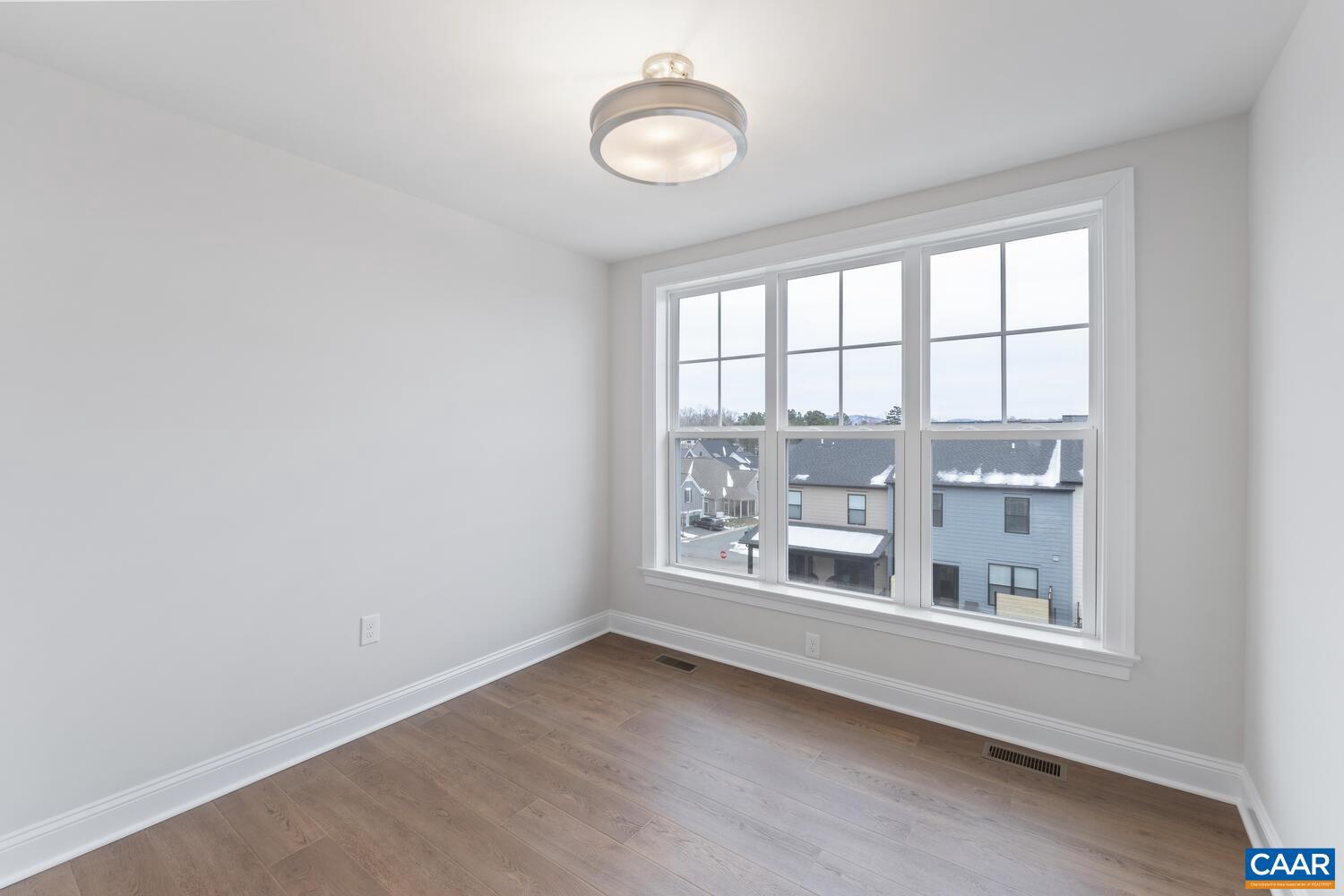 OLD TRAIL - Residential