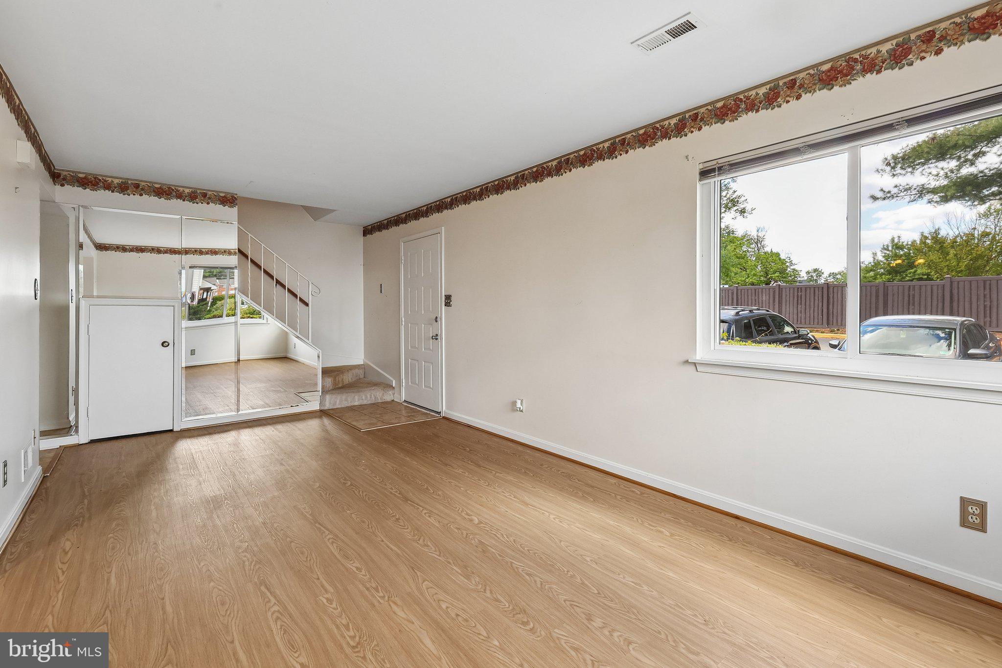 WILDWOOD CONDO - Residential